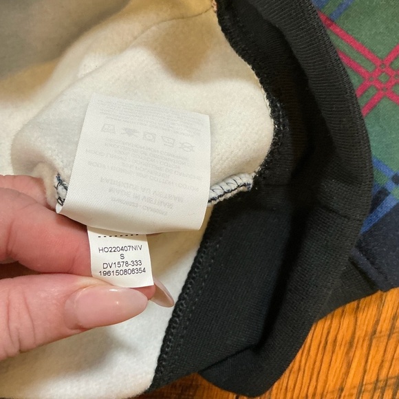 Jordan Essential Holiday Hoodie Men’s Size Small Blue Green Plaid Nike - Picture 8 of 13